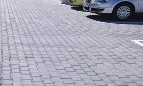 Durable outdoor rubber pavers designed for walkways, terraces, rooftops, and equestrian areas. ErgoPave combines aesthetics with weather resistance, offering a safe and sustainable alternative to stone or concrete.